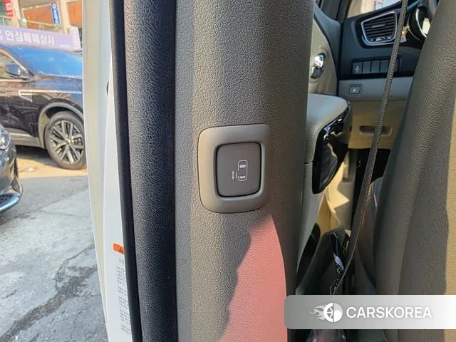 Kia The New Carnival 2020 Белый из Кореи, фото 6