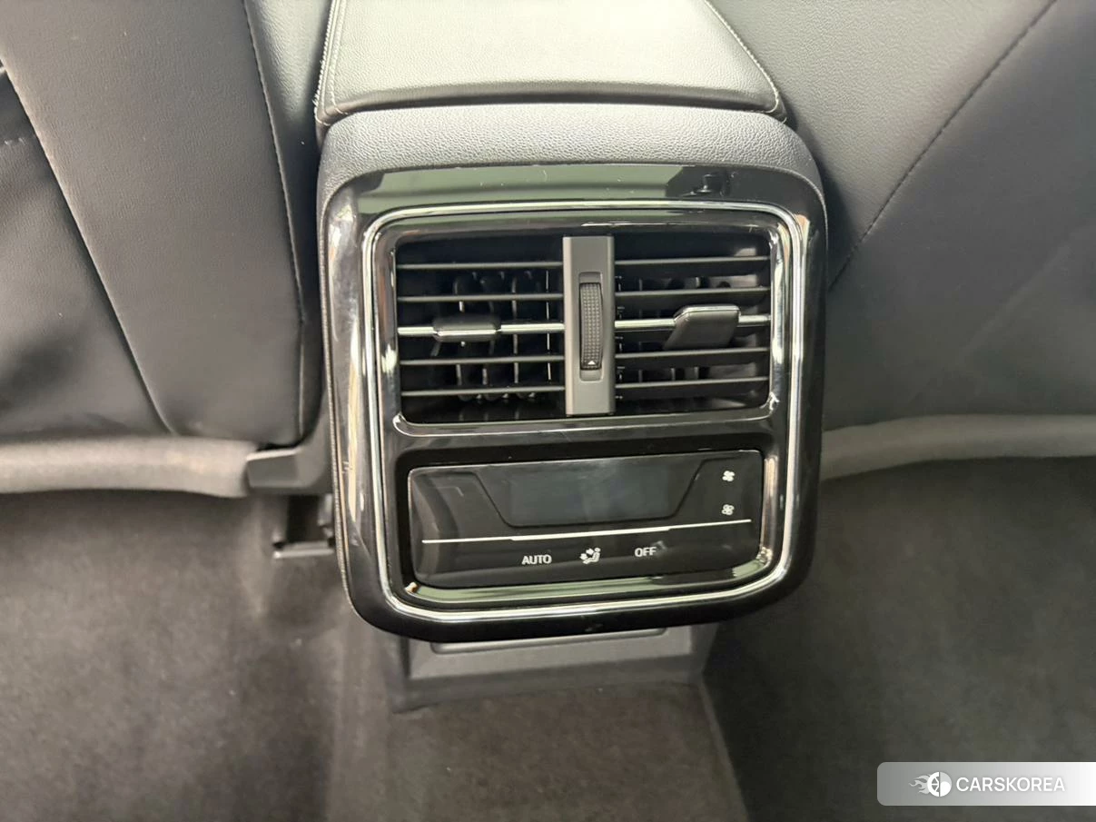 Volkswagen Passat 2021 Черный из Китая, фото 6