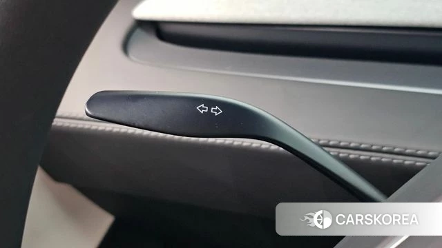 Tesla Model Y 2025 Белый из Кореи, фото 6