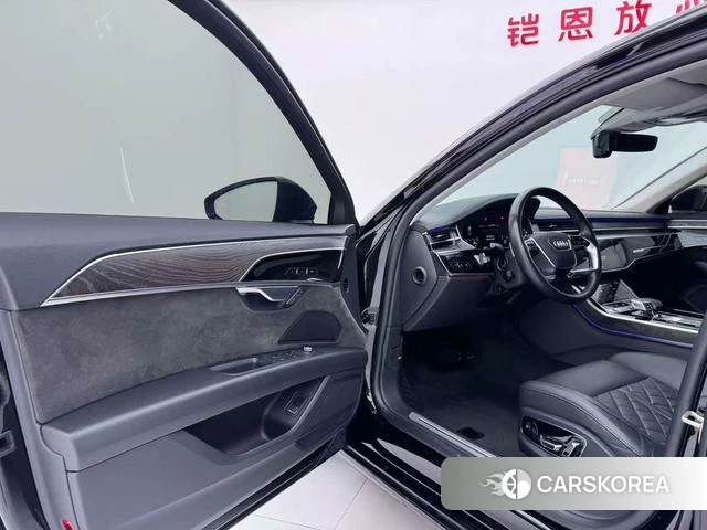 Audi A8 2021 Черный из Китая, фото 6