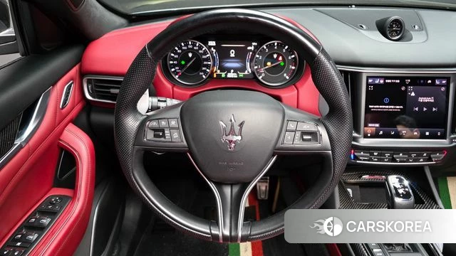 Maserati Levante 2022 Черный из Кореи, фото 6