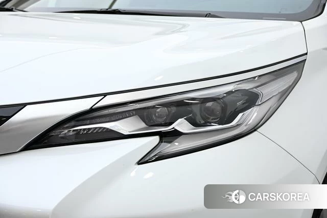 Toyota Saina 2023 Белый из Китая, фото 6