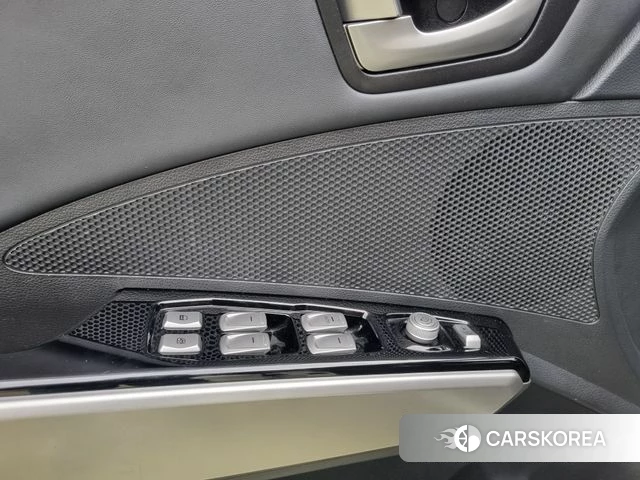 Ssangyong Tivoli Armor 2019 Белый из Кореи, фото 6