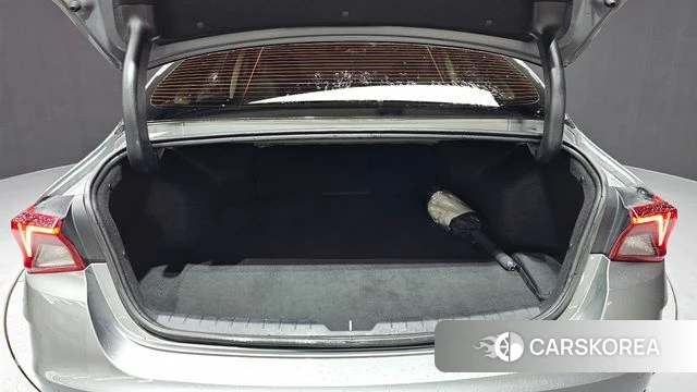 Kia K5 3rd generation 2021 Серебристо-серый из Кореи, фото 6