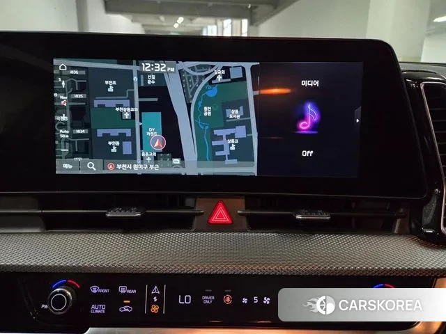 Kia Sportage 5th Generation Hybrid 2021 Белый из Кореи, фото 6