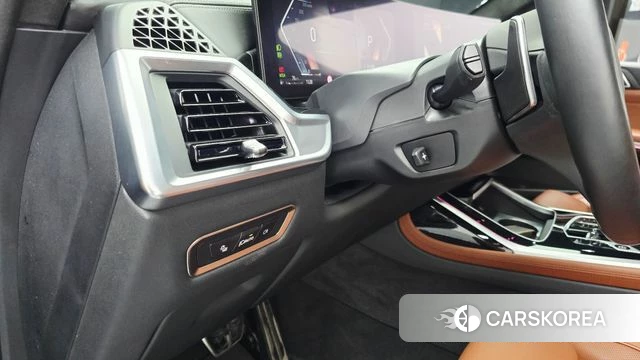 BMW X7 (G07) 2024 Коричневый из Кореи, фото 6