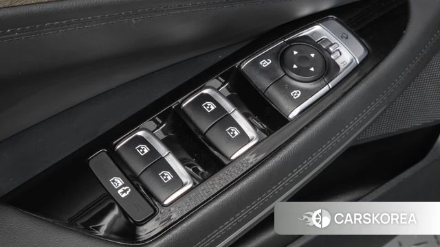 Kia K8 Hybrid 2023 Серебристо-серый из Кореи, фото 6
