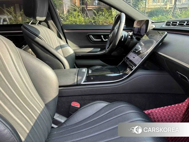 Mercedes-Benz S-class 2023 Черный из Китая, фото 6