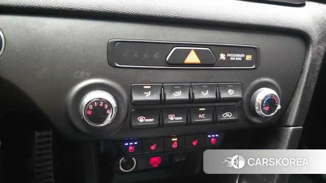 Kia Sportage The Bold 2021 Серебристо-серый из Кореи, фото 6