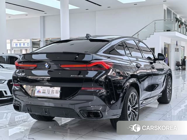 BMW X6 2022 Черный из Китая, фото 6