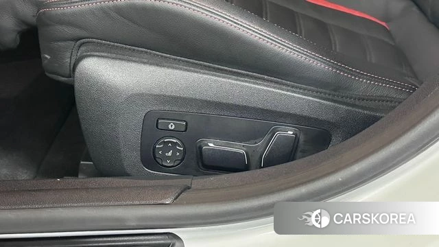 BMW i4 2025 Белый из Кореи, фото 6