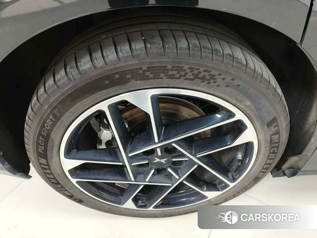 Xiaopeng Motors Xiaopeng P7+ 2024 Черный из Китая, фото 6