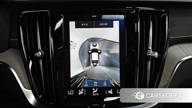 Volvo S60 3rd generation 2019 Белый из Кореи, фото 6