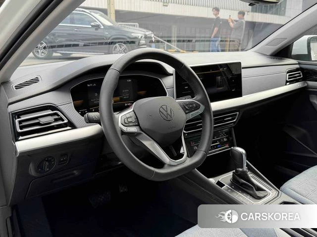 Volkswagen Lavida 2023 Белый из Китая, фото 6
