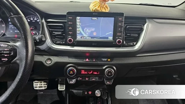 Kia Stonic 2018 Серый из Кореи, фото 6