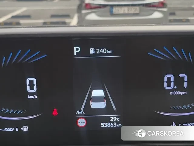 Hyundai Staria 2021 Серебряный из Кореи, фото 6