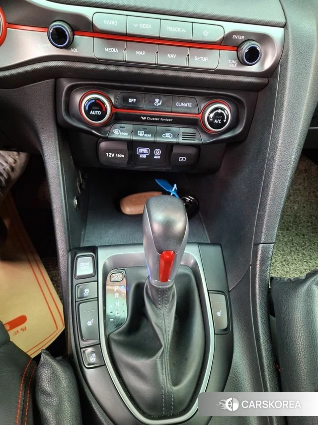 Hyundai Veloster (JS) 2018 Красный из Кореи, фото 6