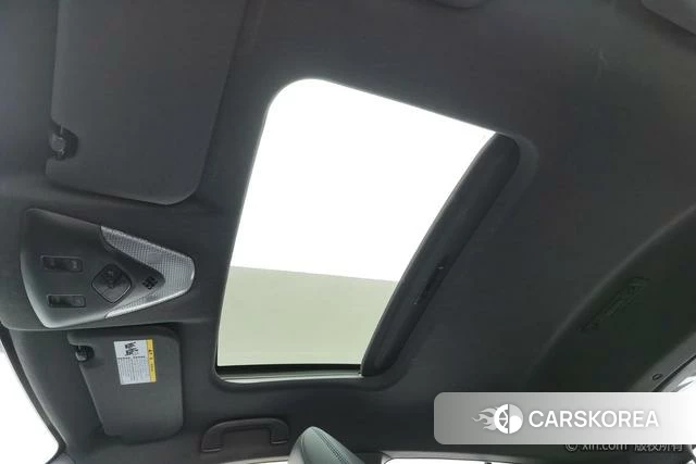 Toyota C-HR 2021 Белый из Китая, фото 6