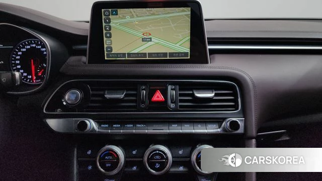 Genesis G70 2019 Серебряный из Кореи, фото 6