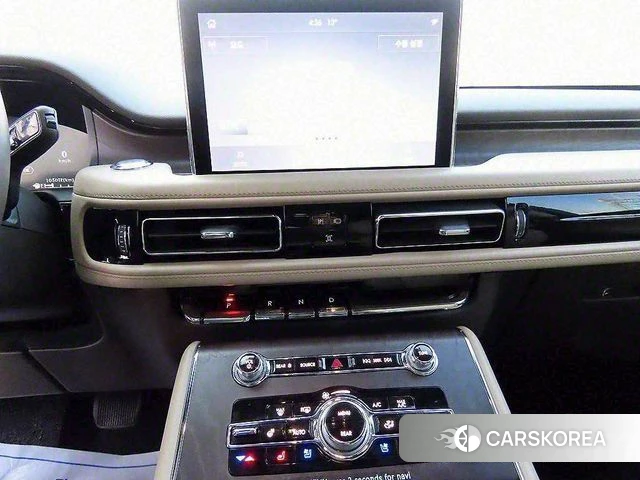 Lincoln Aviator 2nd generation 2021 Черный из Кореи, фото 6