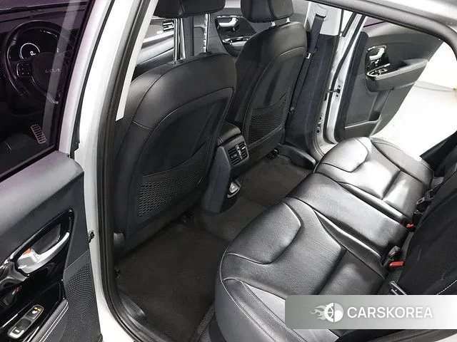 Kia Niro EV 2021 Серебристо-серый из Кореи, фото 6