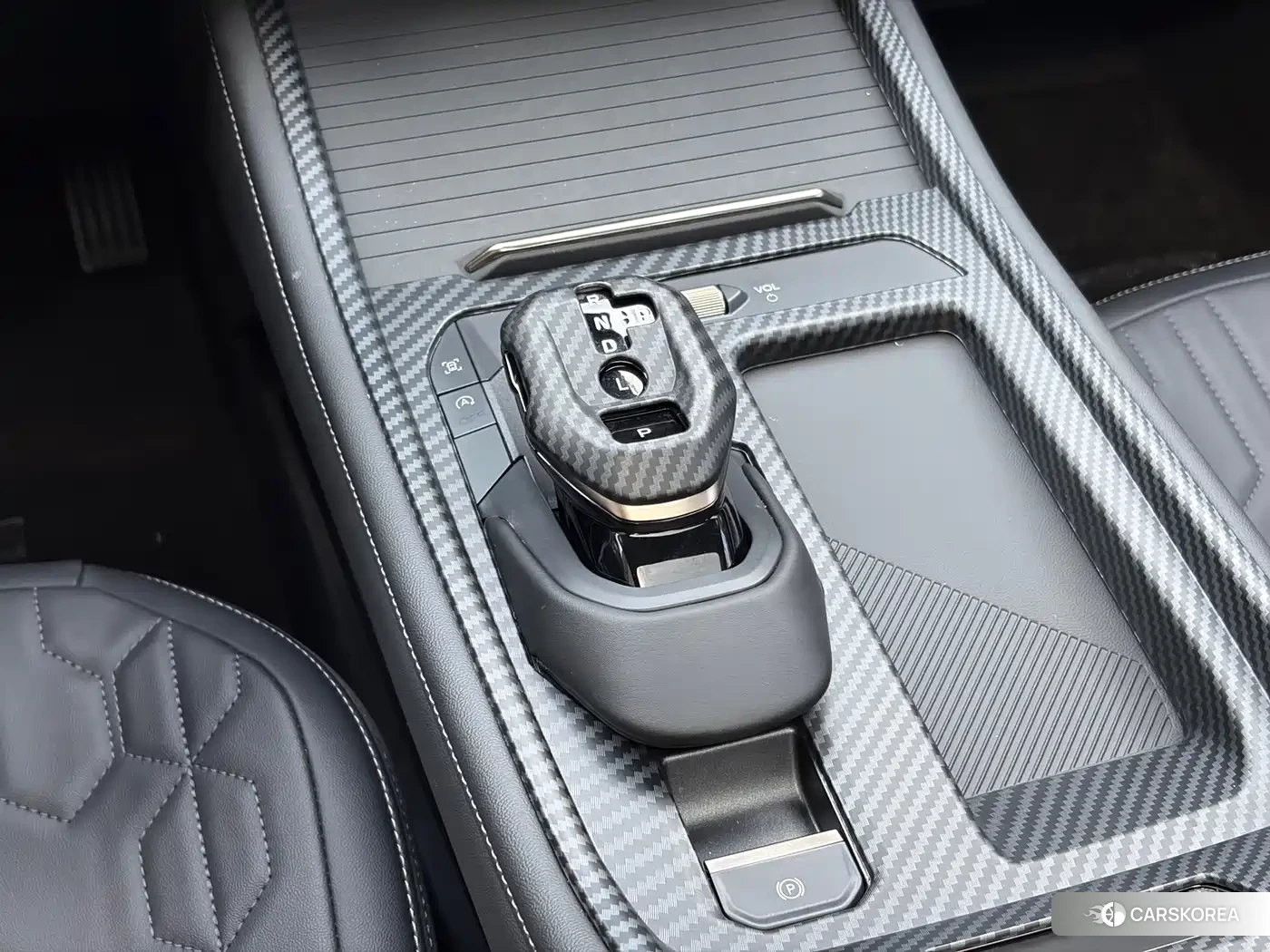 Ford Sharp World 2024 Черный из Китая, фото 6