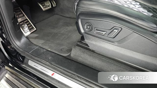 Audi Q7 (4M) 2022 Черный из Кореи, фото 6