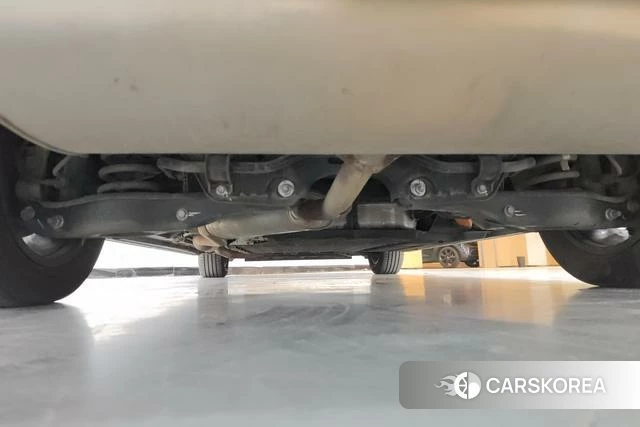 GAC Trumpchi Trumpchi E9 PHEV 2023 Белый из Китая, фото 6