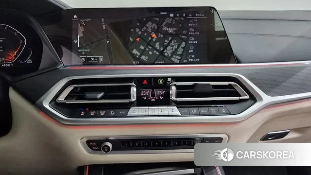 BMW X7 (G07) 2022 Песочный из Кореи, фото 6