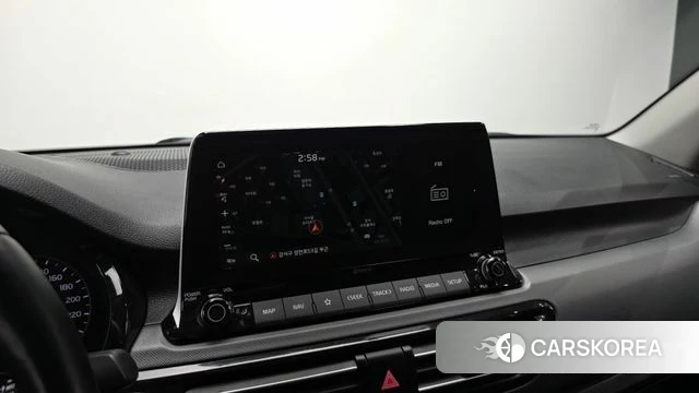 Kia Seltos 2022 Белый из Кореи, фото 6
