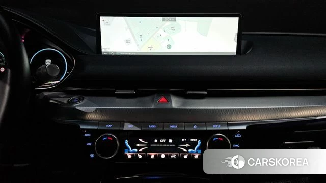 Genesis Electrified G80 (RG3) 2022 Белый из Кореи, фото 6