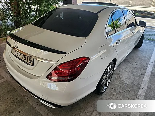 Mercedes-Benz C-Class W205 2018 Белый из Кореи, фото 6