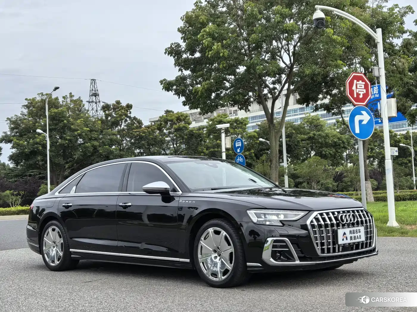 Audi A8 2022 Черный из Китая, фото 6