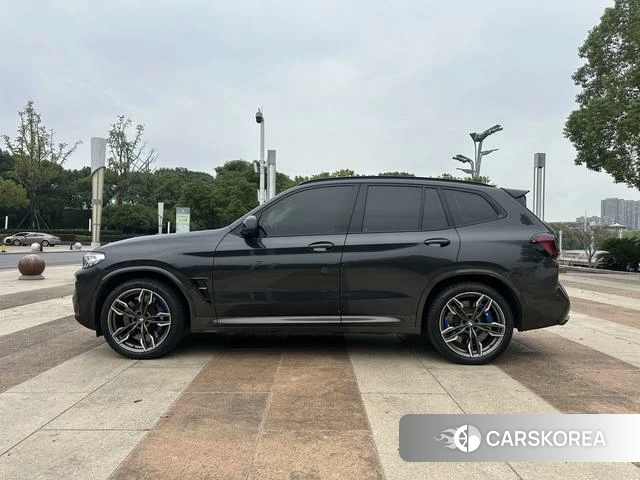 BMW X3 2021 Темно-серый из Китая, фото 6