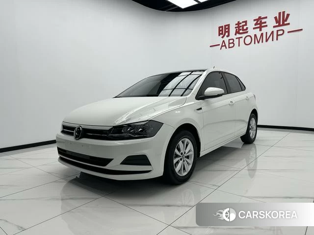Volkswagen Polo 2022 Белый из Китая, фото 6