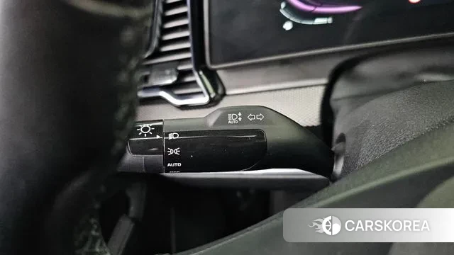 Kia Sportage 5th Generation 2022 Белый из Кореи, фото 6