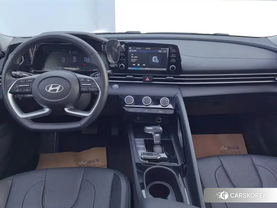 Hyundai Elantra 2024 Белый из Китая, фото 6