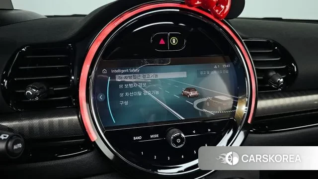 Mini Cooper S Clubman 2023 Красный из Кореи, фото 6