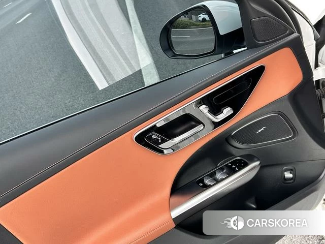 Mercedes-Benz Class C 2022 Белый из Китая, фото 6