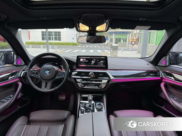 BMW 5 series 2022 Серебристо-серый из Китая, фото 6