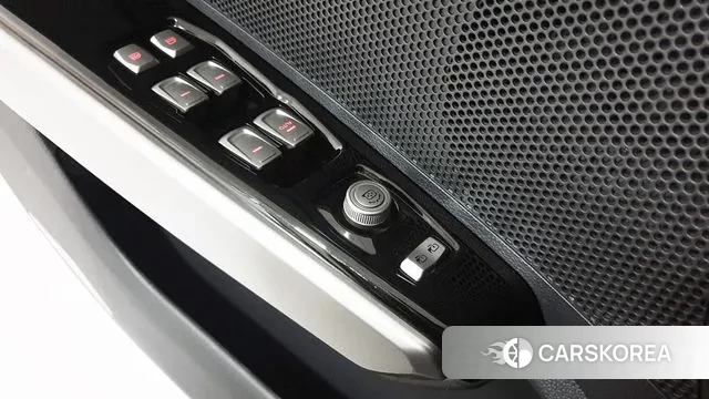 Ssangyong Tivoli Armor 2019 Белый из Кореи, фото 6