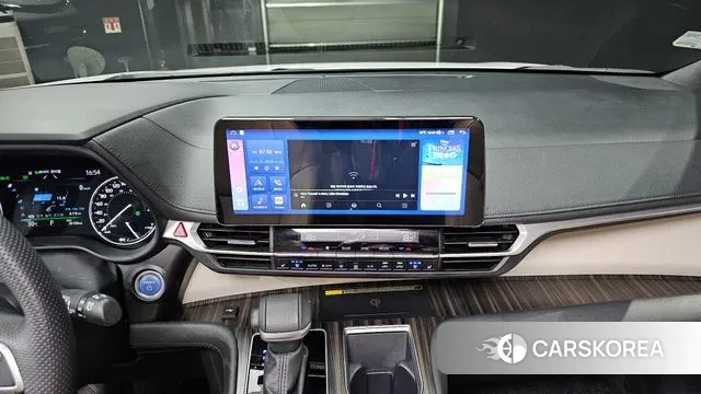 Toyota Sienna 4th Generation 2023 Белый из Кореи, фото 6