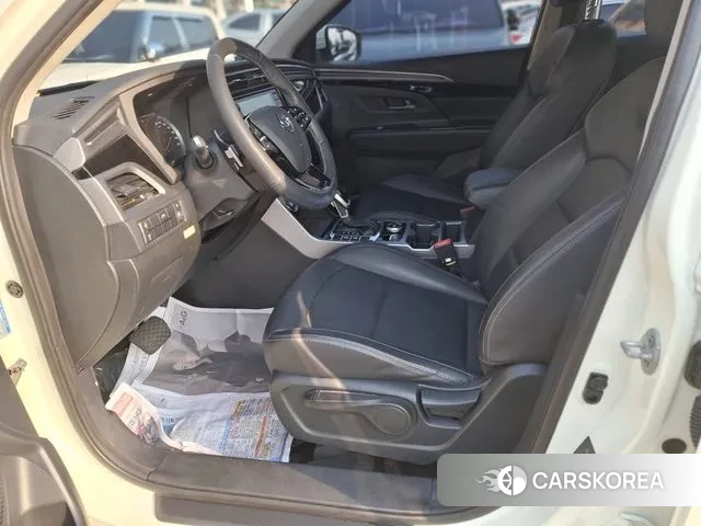 Ssangyong Beautiful Korando 2021 Жемчужный цвет из Кореи, фото 6