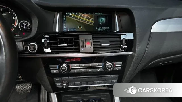 BMW X4 (F26) 2018 Белый из Кореи, фото 6