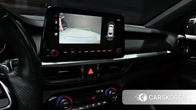 Kia The New K3 2nd generation 2021 Белый из Кореи, фото 6