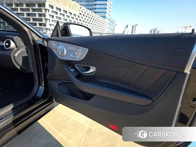 Mercedes-Benz C-Class W205 2019 Черный из Кореи, фото 6