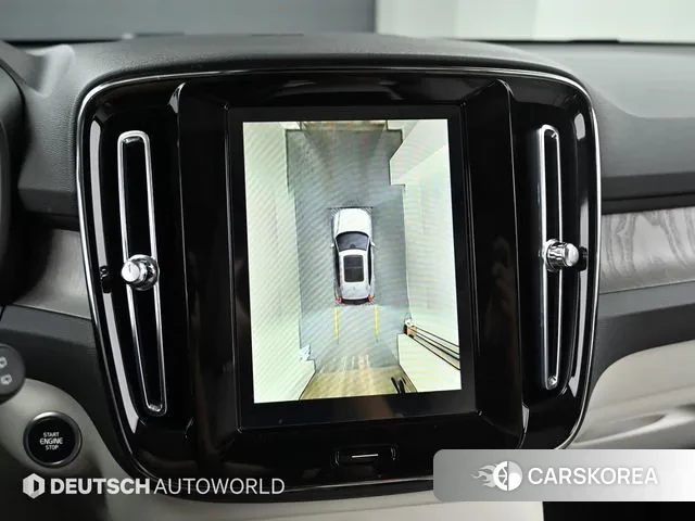 Volvo XC40 2023 Белый из Кореи, фото 6