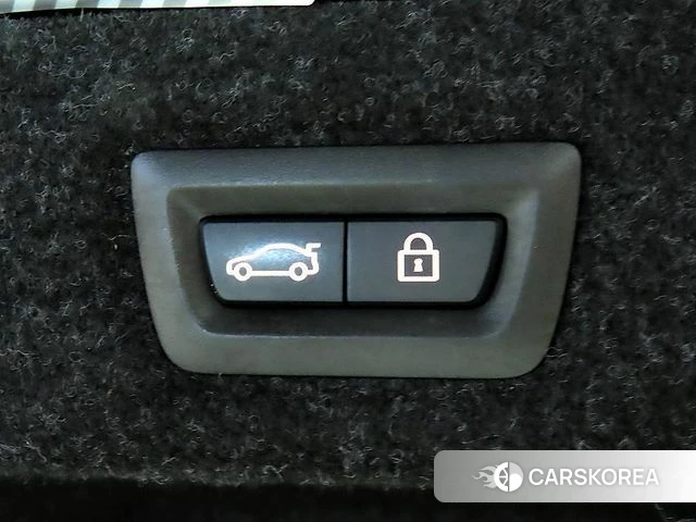 BMW 5 Series (G30) 2022 Черный из Кореи, фото 6