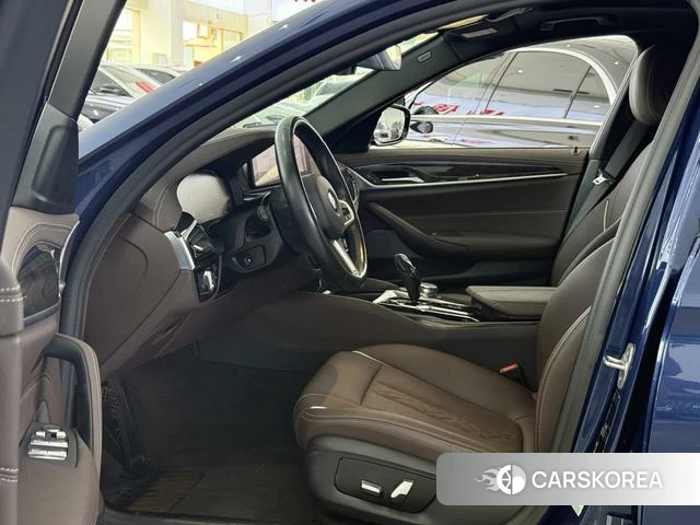 BMW 5 series 2021 Синий из Китая, фото 6
