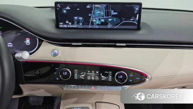 Genesis GV70 2022 Серебряный из Кореи, фото 6
